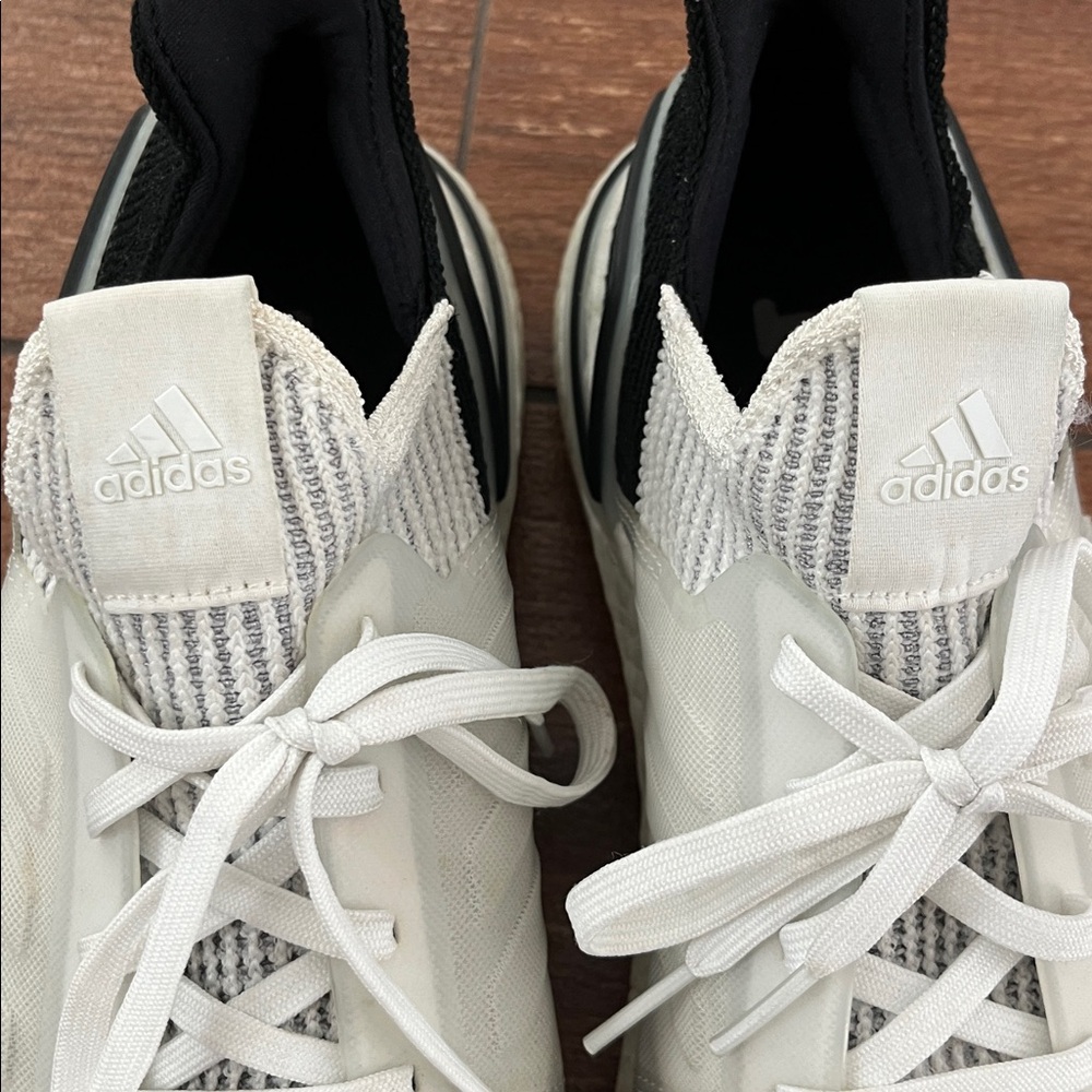 Adidas Boost - Picture 2 of 9